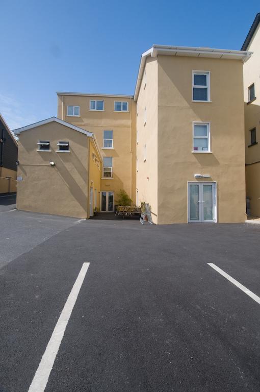 Beach Haven Apartments Tramore Eksteriør bilde